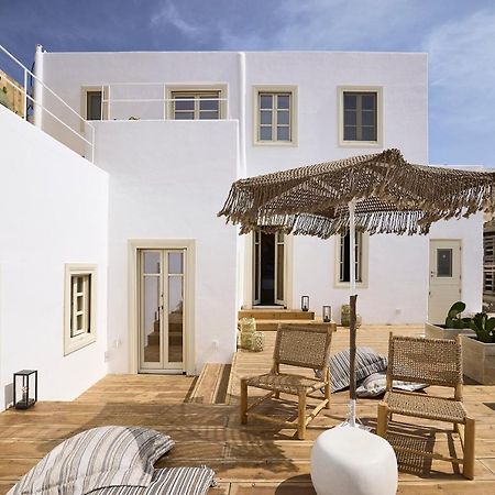 Niove Suites Milos Plaka  Exterior photo