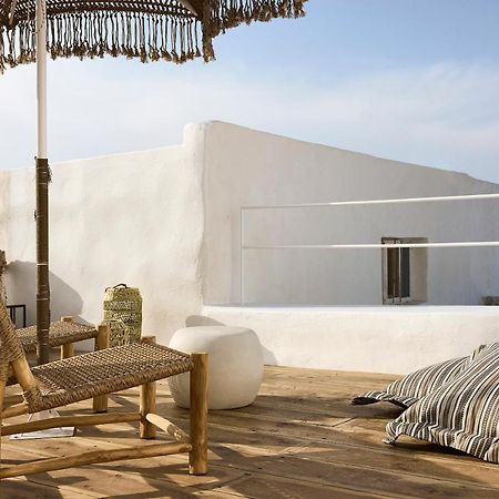 Niove Suites Milos Plaka  Exterior photo