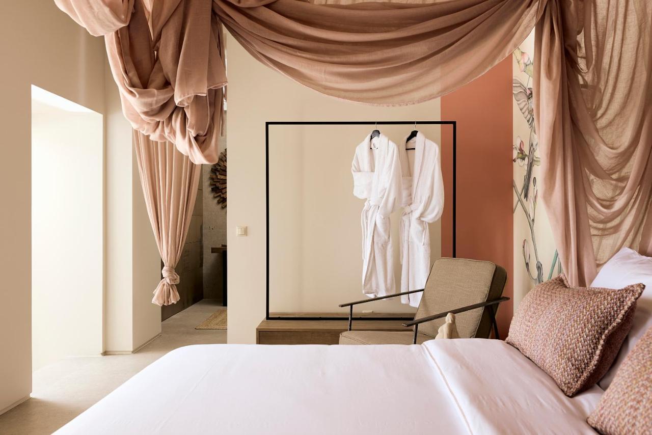 Niove Suites Milos Plaka  Exterior photo