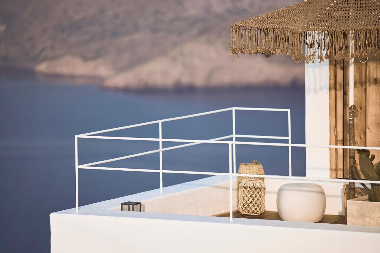 Niove Suites Milos Plaka  Exterior photo